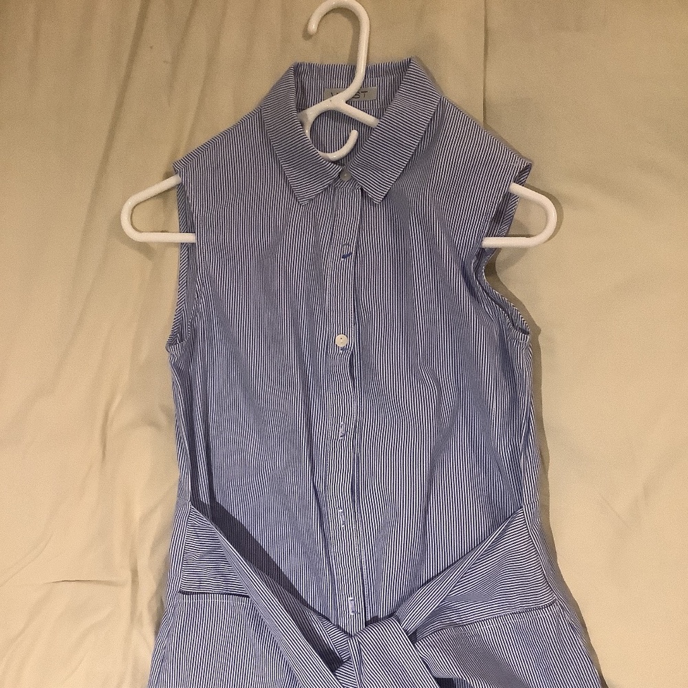 Sleeveless Shirt